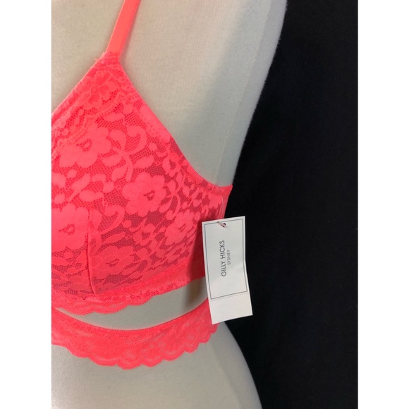 NWT Gilly Hicks Bralette - Picture 3 of 6